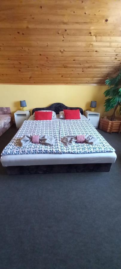 Patrik Apartman Siófok Exterior foto